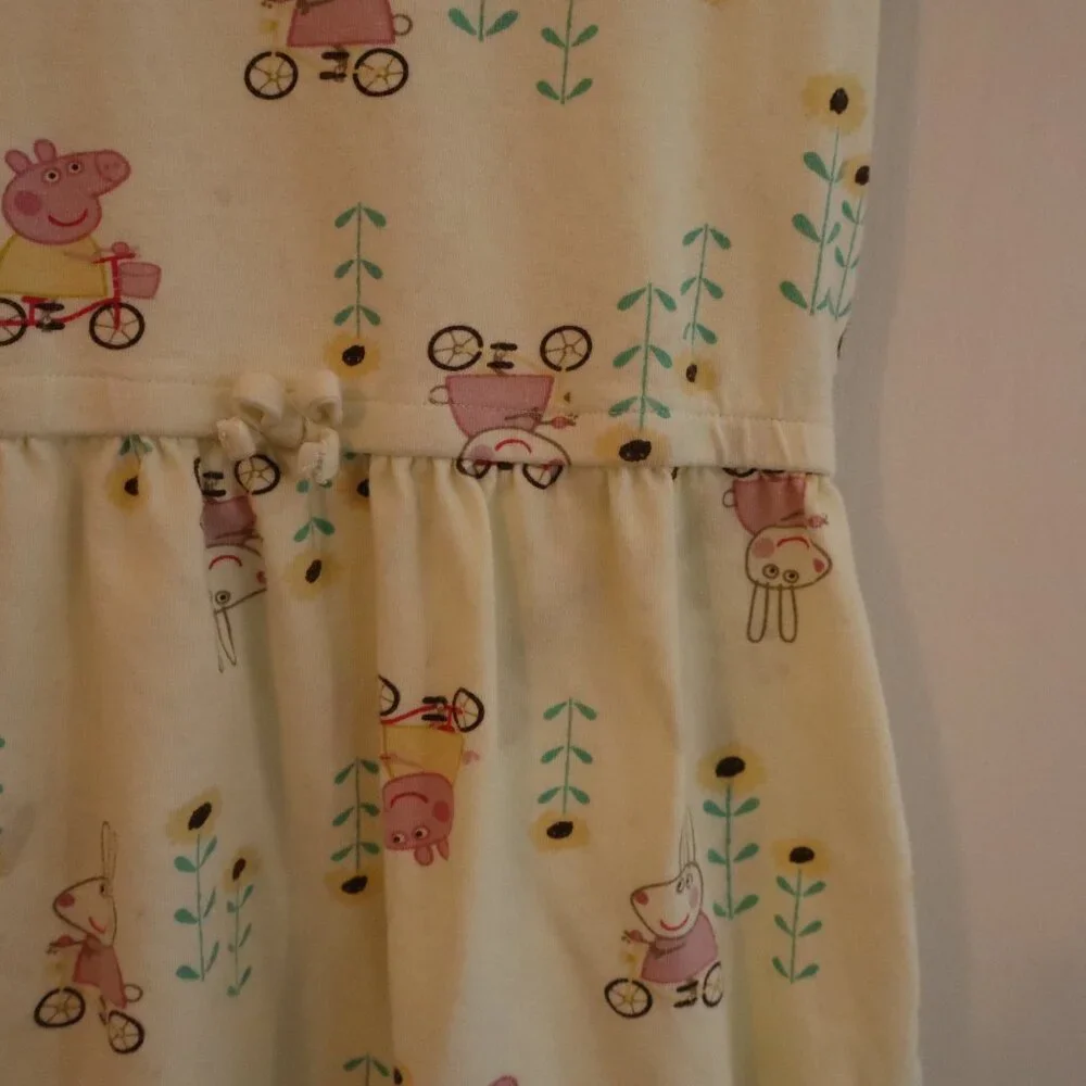 Yellow Peppa Pig 5T Dress with sunflowers - Picture 9 of 10
